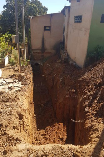 Obra em estrada de terra traz alívio para dois núcleos rurais