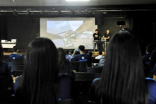 Conscientização eleitoral e urna vão até estudantes do Gama