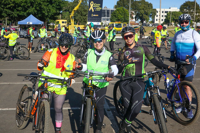 Passeio ciclístico em Taguatinga reúne 1,6 mil participantes
