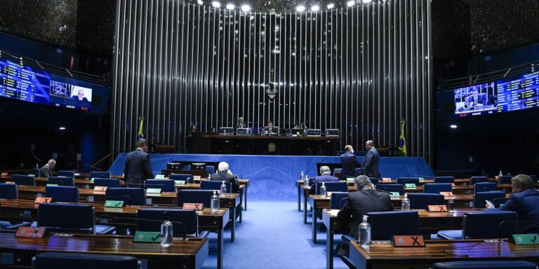 Senado aprova ampliação de instituições participantes do Pronatec