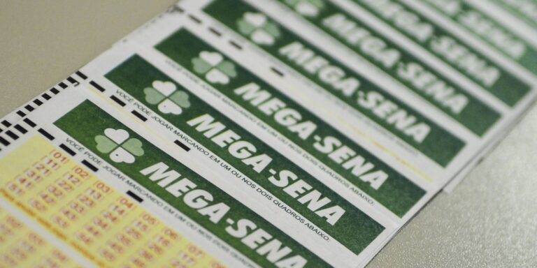 Mega-Sena deste sábado sorteia prêmio de R$ 4 milhões