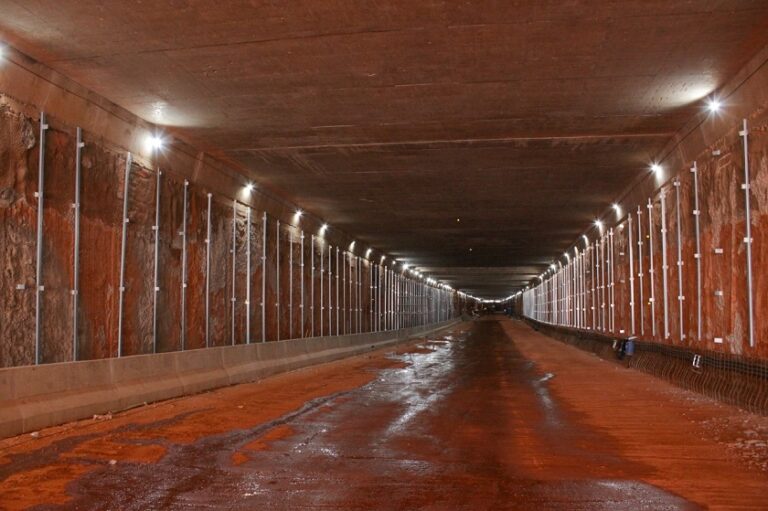 Concreto usado no túnel passa por quatro análises de qualidade