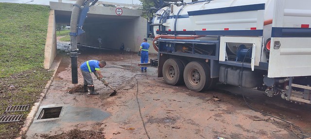 10/02/2024 - Pronta ação para reduzir o impacto das chuvas em todo o DF