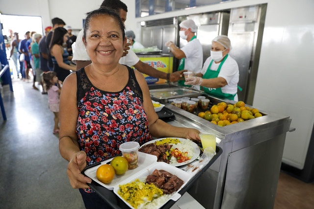 11/10/2024 - Restaurante Comunitário de Sobradinho II reabre com três refeições diárias e novas formas de pagamento